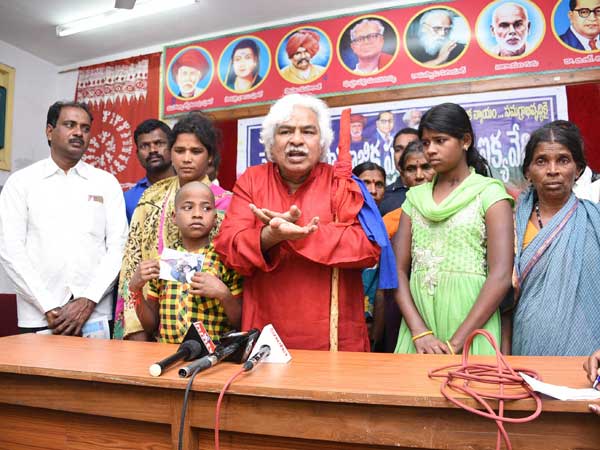 ప్రభుత్వం వక్ర భాష్యాలు