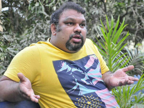 ఇబ్బందికర పరిస్థితి