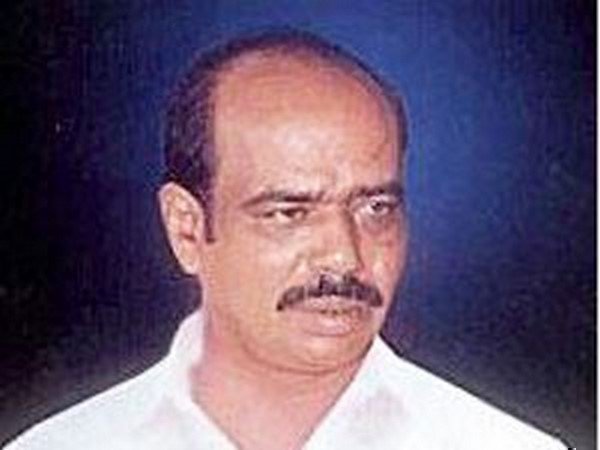 పరిటాల రవితో మంచి సంబంధాలు