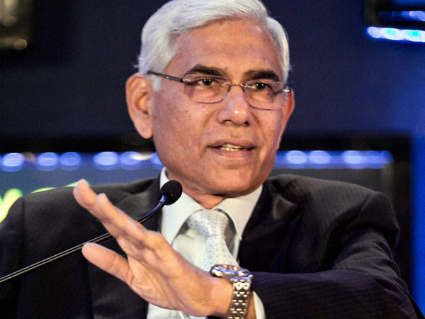 కాగ్ వినోద్ రాయ్ సూత్రధారి ...