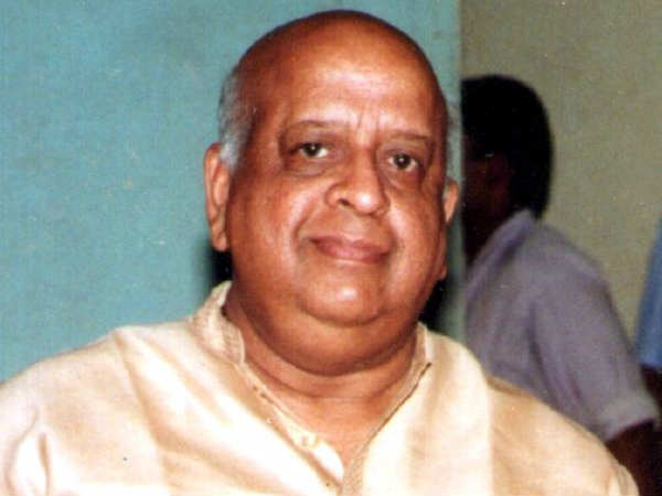 ఇల్లు వదిలి అదే వృద్ధాశ్రమానికి...