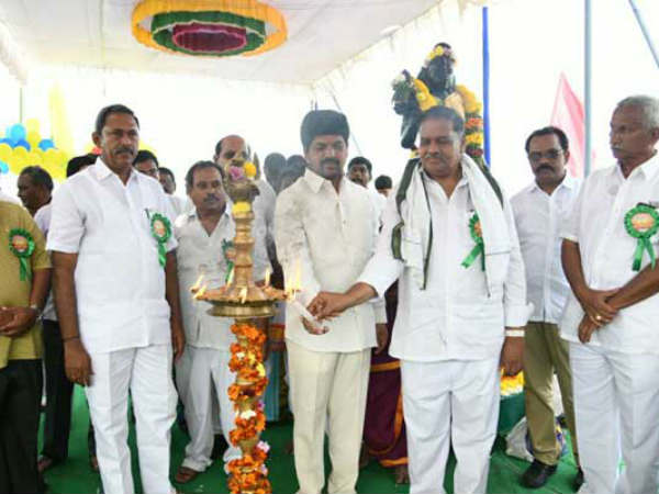 ప్రైజ్ మనీతో పాటు...పాల్గొన్న వారందరికి బహుమతి...