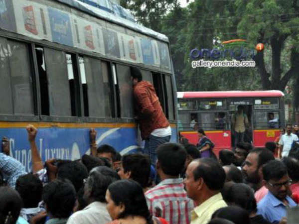 ఆర్టీసీ ఆధ్వర్యంలో 50 % అదనపు చార్జీ