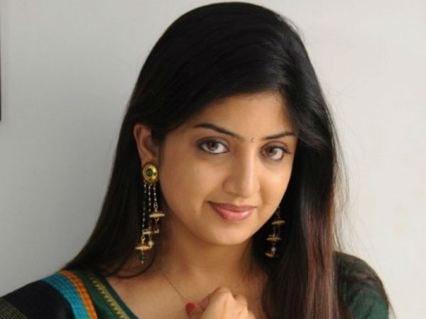 యువతుల ఆత్మ, మనస్సు, శరీరం చంపేందుకు