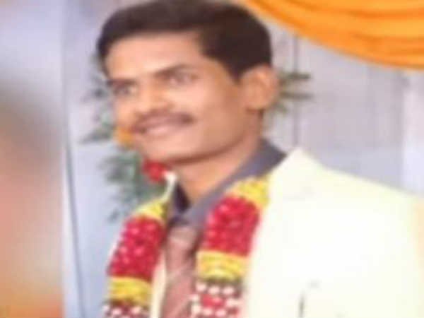 రాజేష్ ఏం చేస్తారు