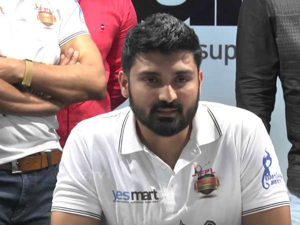 కోట్ల రూపాయల కట్నం, ఆస్తి బదిలీ కోసం వేధింపు, కొట్టేవాడు
