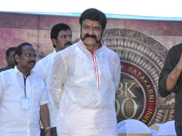 Rich tributes paid to NTR on 22nd death anniversary ,Jr NTR, Kalyan Ram Rich tributes paid to NTR on 22nd death anniversary ,Jr NTR, Kalyan Ram
