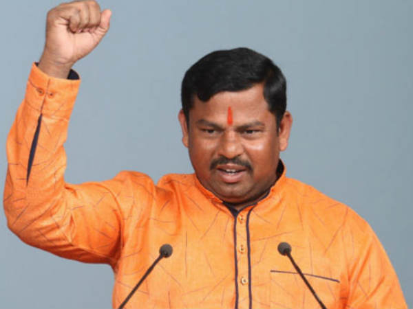 Goshamahal BJP MLA Raja Singh ‘bans’ Padmavat in Hyderabad Goshamahal BJP MLA Raja Singh ‘bans’ Padmavat in Hyderabad