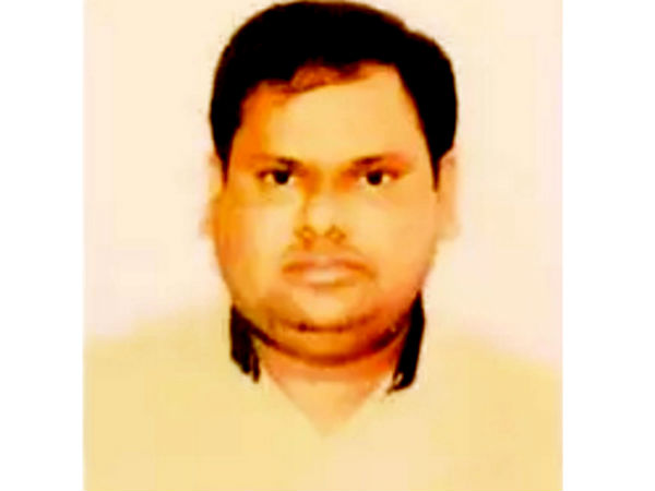 ఇతడో కిలాడి...నిత్య పెళ్లికొడుకు...