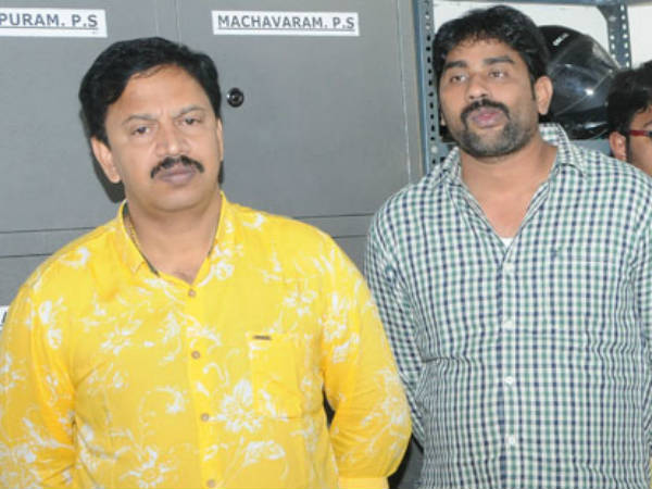 నిందితులకు...రాజకీయ నేతల అండ...
