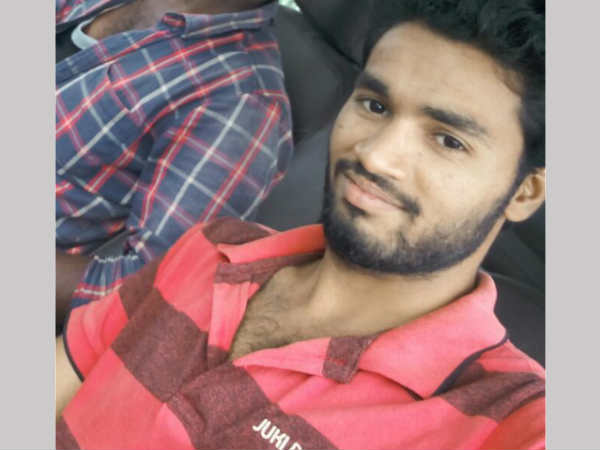 Youth commits suicide at repalle in Guntur district Youth commits suicide at repalle in Guntur district