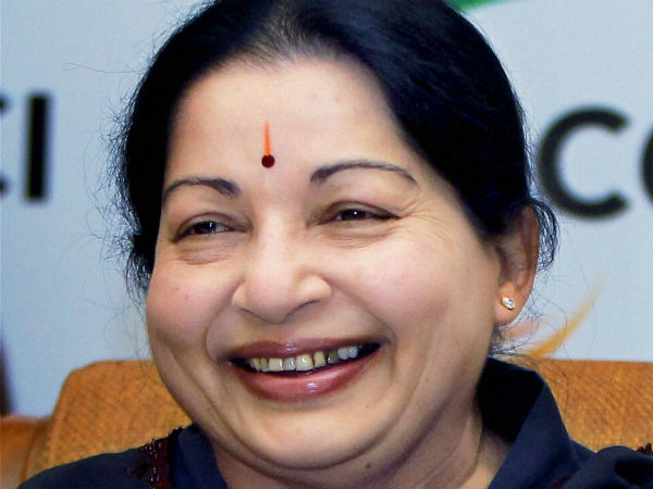 జయ మేనకోడలు, మేనల్లుడు