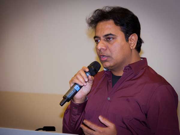 ఎన్నారైలు దశదిశలా చాటాలి