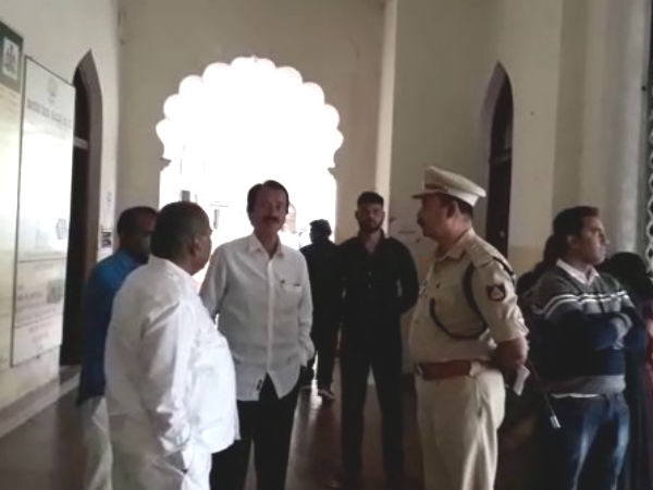 ఒక్కరూలేరు