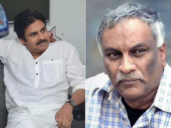 పవన్ను చూసి భయపడుతున్నారు