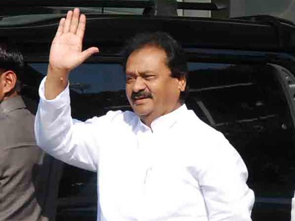 కల్వకుంట్ల రాజ్యాంగం