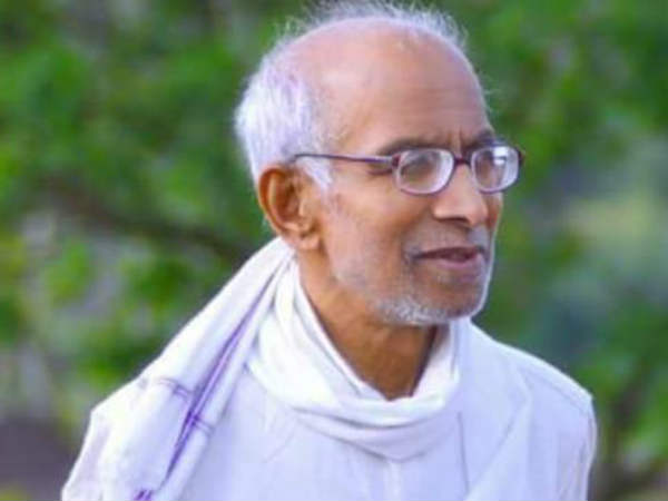 Siddeshwar Swami refuses to accept Padma Shri Siddeshwar Swami refuses to accept Padma Shri