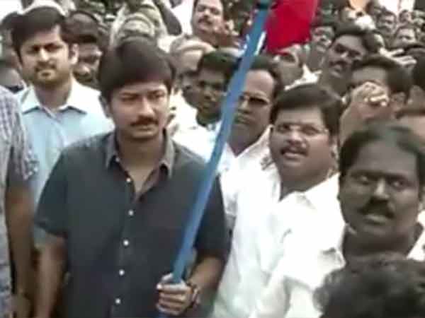 డీఎంకే వ్యతిరేకం