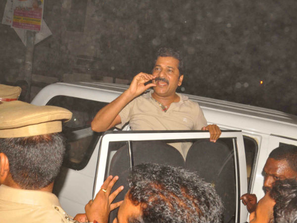 కీలక నిందితులు వీరే