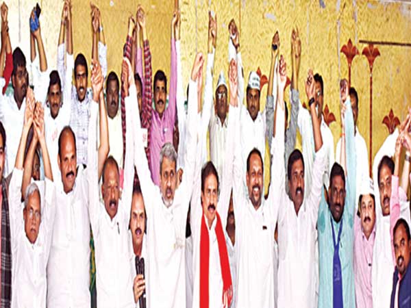 అందరి భాగస్వామ్యం...ఐక్యపోరాటం...