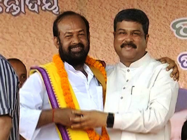 70 శాతానికి పైగా ఓబీసీలే ప్రాతినిధ్యం