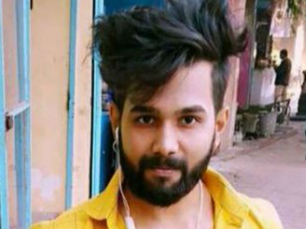 Delhi girl's family stabs, slits 23-year-old man's neck over affair, 3 arrested Delhi girl's family stabs, slits 23-year-old man's neck over affair, 3 arrested