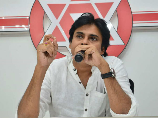 చిన్న పిల్లాడిలా పవన్..