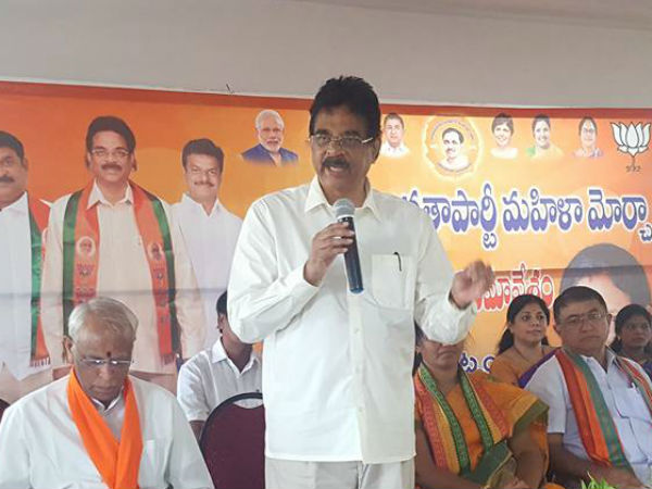 ముందే రాజీనామాలా?...సమాధానం చెప్పండి...
