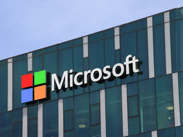 IBM sues former HR boss hired by Microsoft IBM sues former HR boss hired by Microsoft