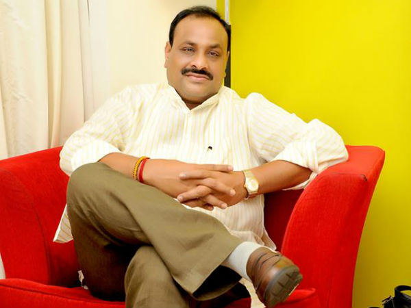 మూడేళ్లు పడుకున్నావా?