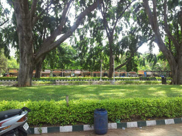 కామాంధుడు నిఘా