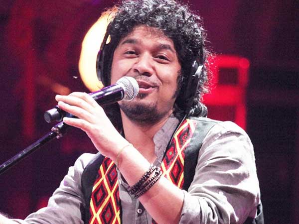 నోటీసులు జారీ...