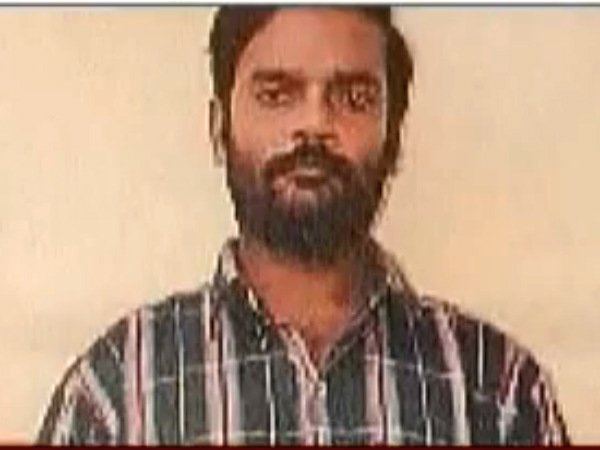 చంపేసి రేప్ చేస్తాడు
