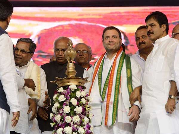 మోడీకి సిద్దూకు అదే తేడా!
