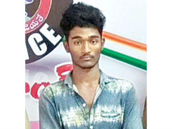 ఎవరీ రమేష్..: