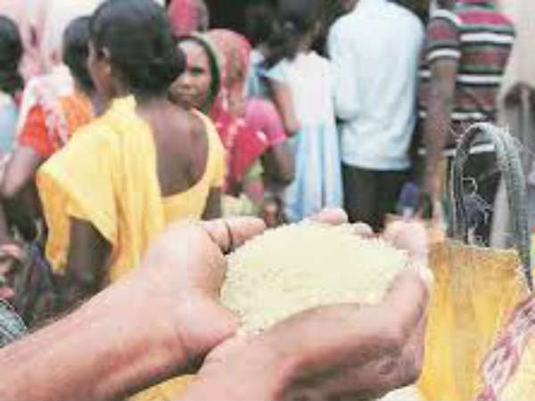 అధికారుల తీరుపై...ఆరోపణలు...