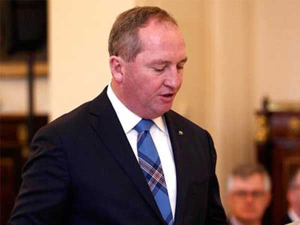 Australian PM bans ministers from having sex with staff Australian PM bans ministers from having sex with staff