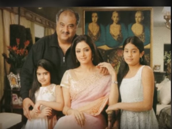 కుప్పకూలిన జాన్వీ