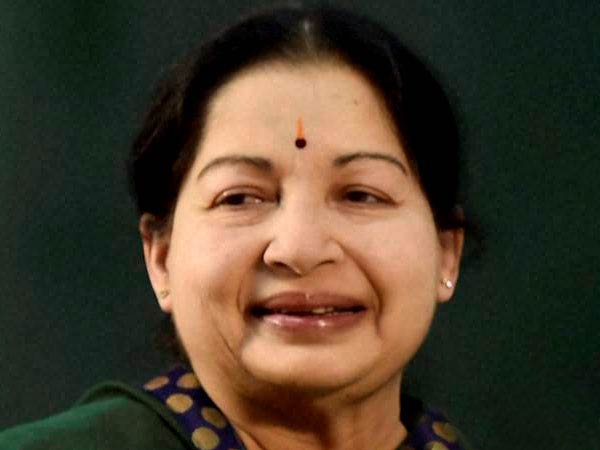 ఉద్యోగం చేసే మహిళలు