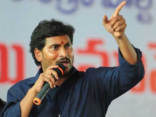 జగన్ ఇరకాటంలో పడేశారని