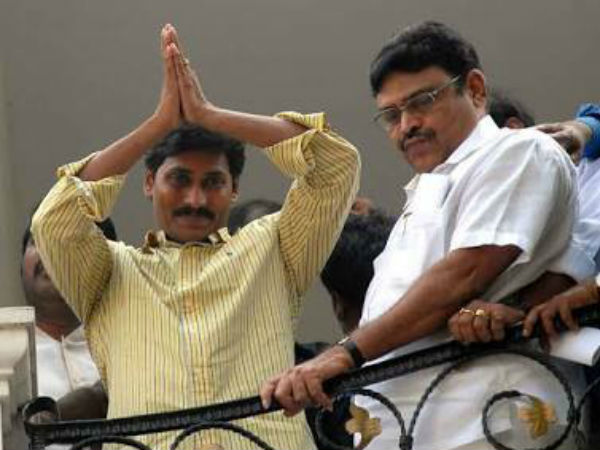 హోదా కోసం జగన్ ఎన్నో ప్రయత్నాలు