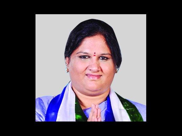 రాజకీయం కోసం పార్టీల నిరసనలు