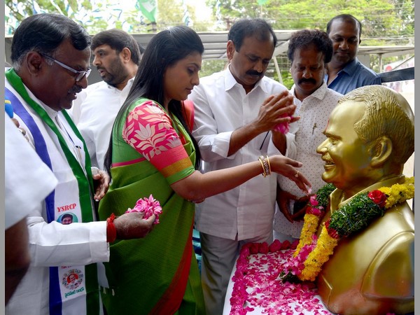 హోదా కోసం ప్రాణాలు సైతం లెక్కచేయకుండా