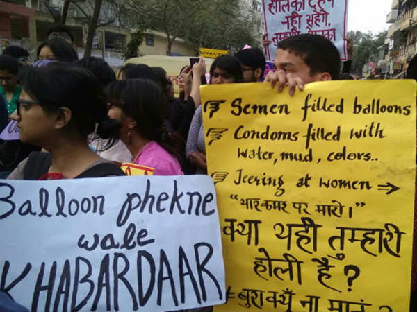 Protests outside Delhi Police HQ after semen-filled balloons thrown at DU students Protests outside Delhi Police HQ after semen-filled balloons thrown at DU students