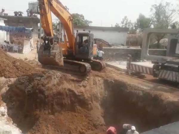 Bridge at Moosayipet completed in record time Bridge at Moosayipet completed in record time