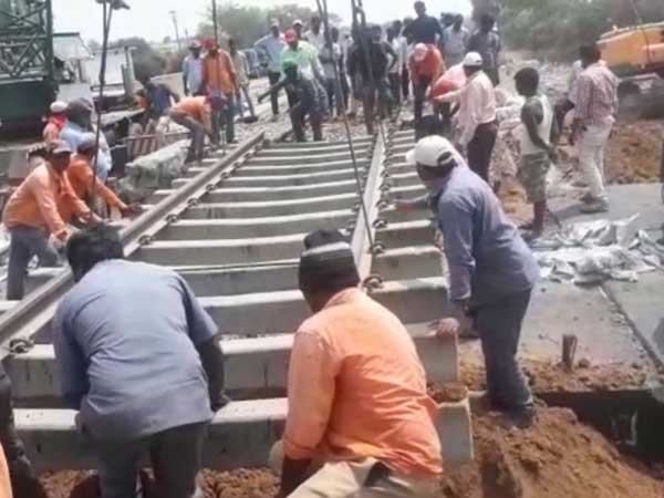 Bridge at Moosayipet completed in record time Bridge at Moosayipet completed in record time