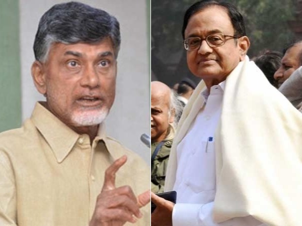 చంద్రబాబు వాళ్ల కాళ్లు పట్టుకుని..
