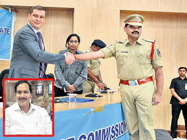 Guntur Man nabbed for cheating Russian Embassy Guntur Man nabbed for cheating Russian Embassy