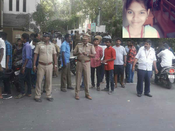 నిఘా వేసిన కామాంధుడు