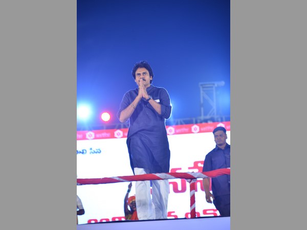 ఇప్పుడు ఉతికి ఆరేశారు